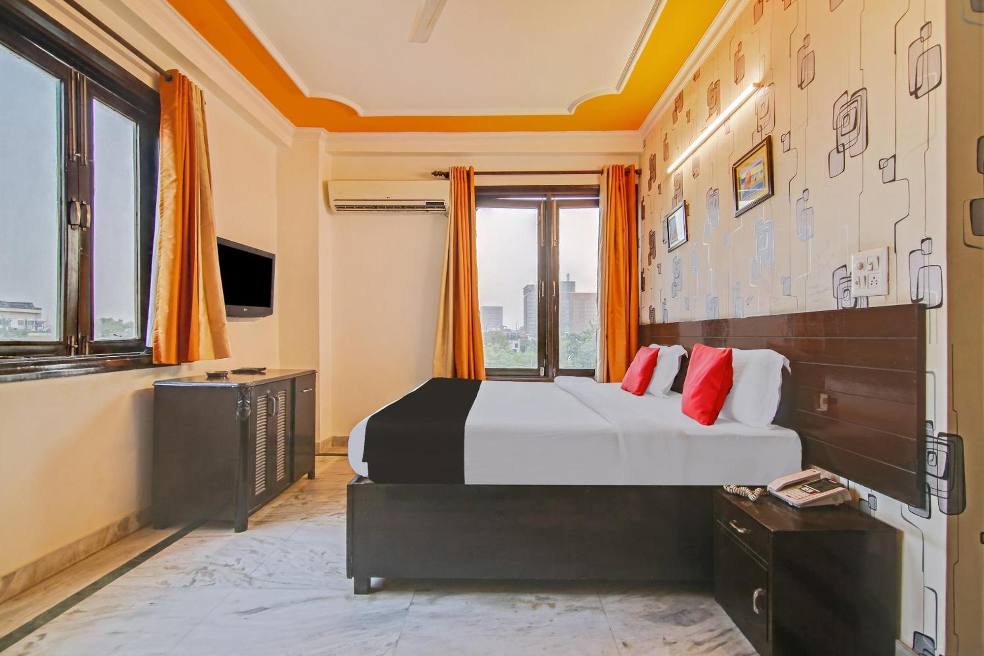 Capital O Tipsyy Near Aravali Biodiversity Park Gurgaon Exterior foto